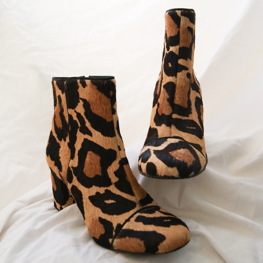 SCHUTZ Leopard-Print Ankle Booties in Brown and Black